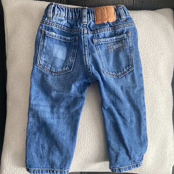 Zara jeans for baby boys - Picture 2 of 4